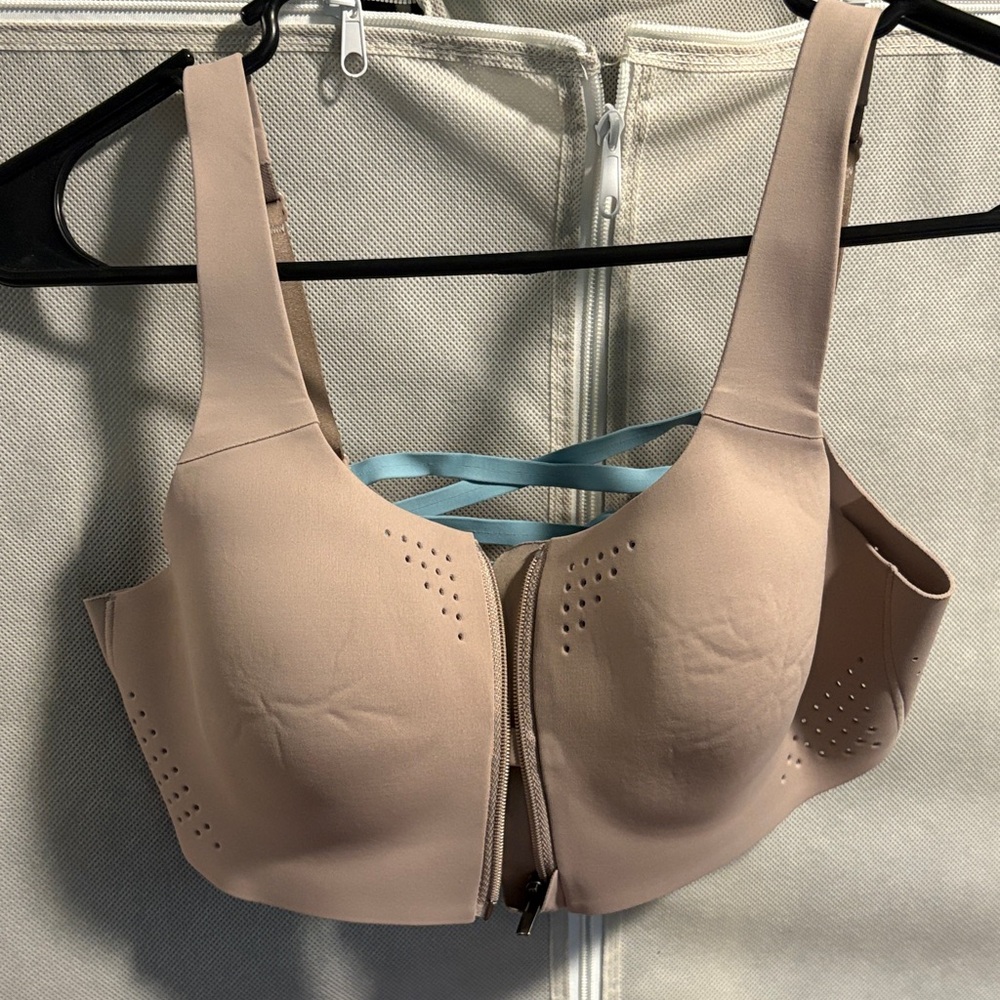 Victoria's Secret Nude Zip-Front Bra